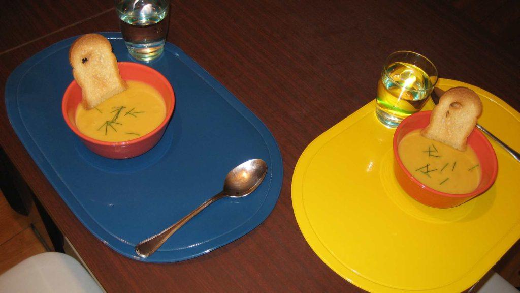 Un Perro Puede Comer Hummus Casero Sin Ajo 1024x576